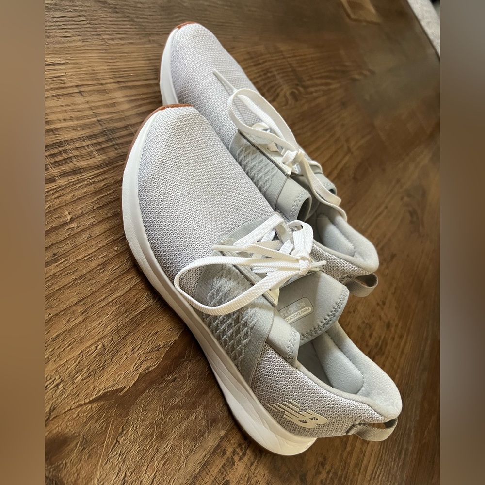 Ladies New Balance Grey Shoes Size 6.5